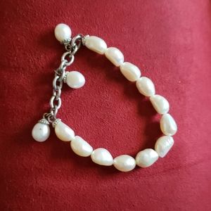 7" pearl bracelet